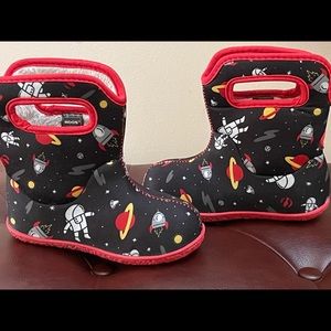 Bogs kids waterproof boots shoes